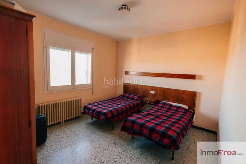 Foto 5a49daf8-e245-4952-9dce-84dfe50808cb. Casa amb aparcament piscina a Banyoles