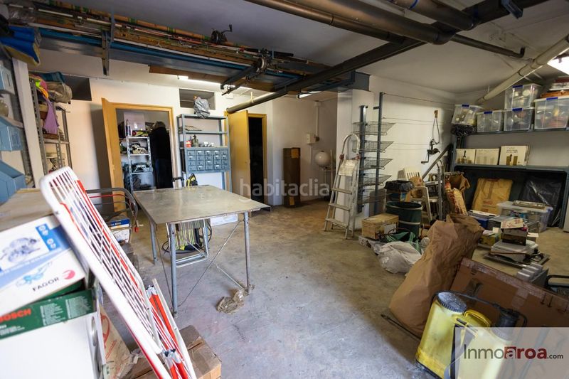 Foto 6e12faf5-e3b3-40e1-bf1b-65223f20e473. Casa amb aparcament piscina a Banyoles