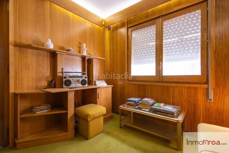 Foto 87e720e8-e6d7-41fb-8bbe-431d4455d940. Casa amb aparcament piscina a Banyoles