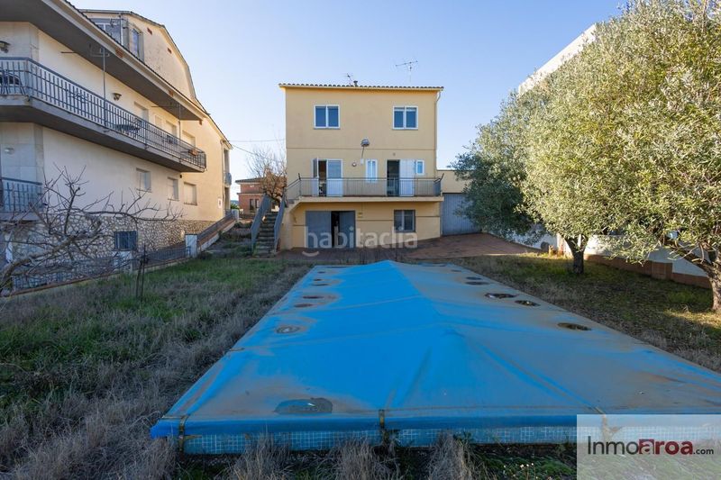 Foto 8d5f6cc4-88db-4115-9145-2dc978c51664. Casa amb aparcament piscina a Banyoles