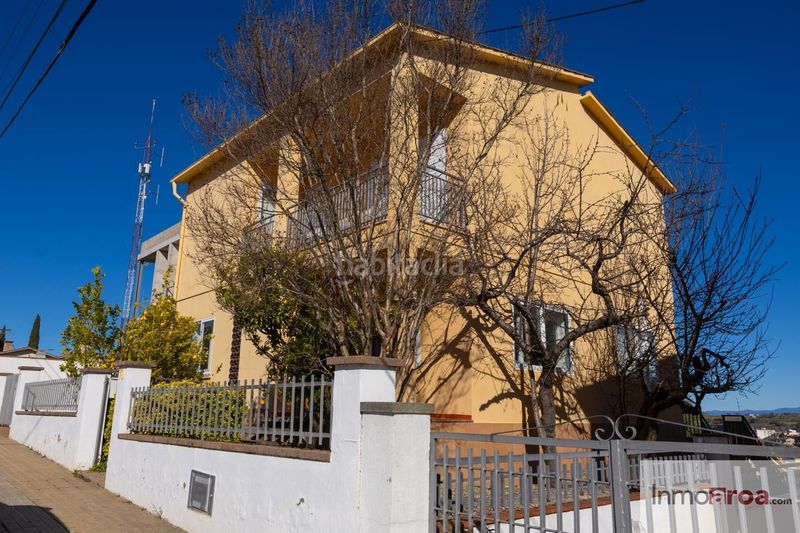 Foto 95e90660-1386-4ed7-b200-eb871730e420. Casa amb aparcament piscina a Banyoles