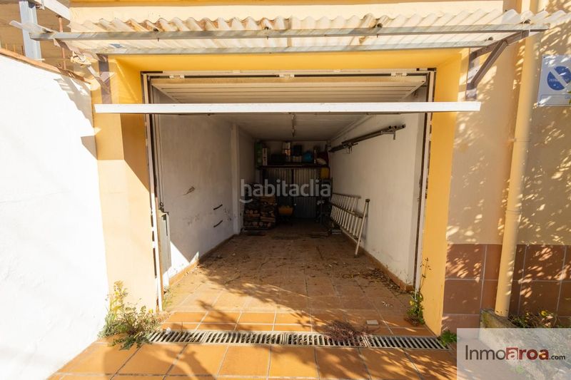 Foto efb47e40-3d7b-4221-980b-5c5ad172aa10. Casa amb aparcament piscina a Banyoles