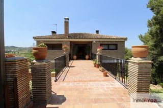 Rent House in Riba - roja de Túria. Oportunidad de alquiler de larga duración!