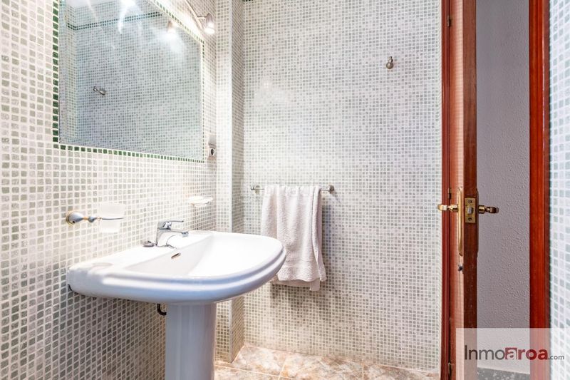 Foto f4bf76df-7afe-46ec-8645-f1a89cd66f03. Piso  en betera en Centro Bétera