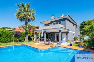 Casa  Sigalero. Chalet en benicasim
