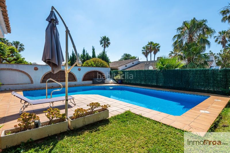 Foto 1b616783-49e4-4742-b800-8d9cbf1d4f16. Casa amb piscina a Heliópolis Benicasim / Benicàssim