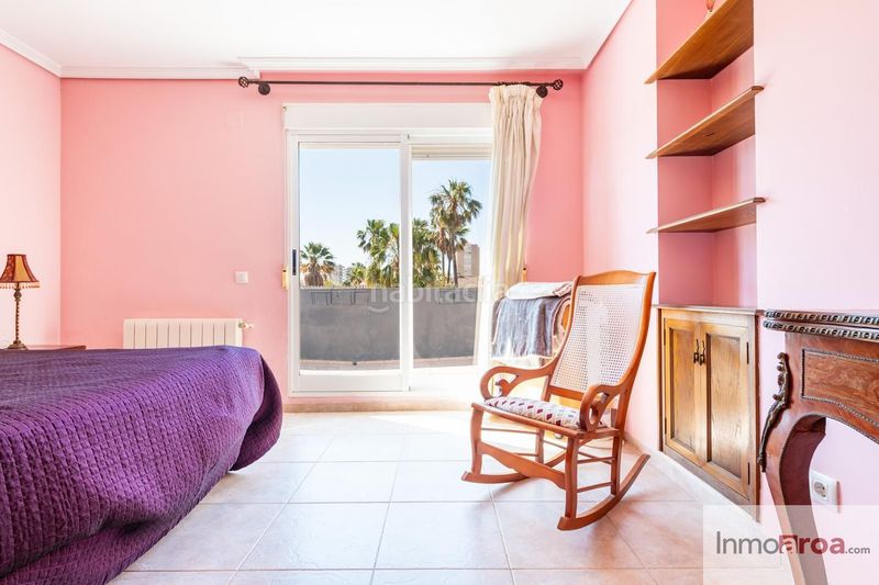 Foto abf0de3c-cced-443b-a861-6c8e82aed6d9. Casa amb piscina a Heliópolis Benicasim / Benicàssim