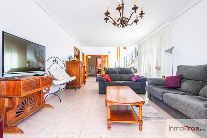 Foto e9e9da0a-c46f-4182-8ac4-ddd8469b183b. Casa amb piscina a Heliópolis Benicasim / Benicàssim