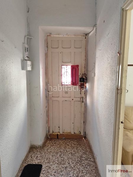 Foto dcaba80f-6895-4478-9791-a54ba3e0fb95. Casa en la merced 4 casa a reformar con mucho potencial en Casas - Ibáñez