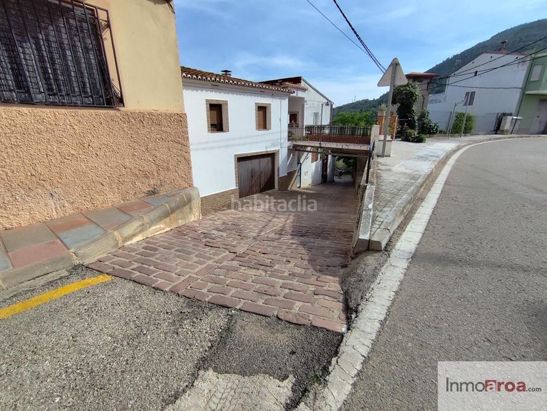Foto 02b268d1-ecde-49ef-8b41-d970c80a8356. Casa a valencia 22 a Gátova