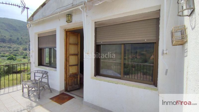 Foto 255b66d1-7898-48a7-9330-b1bc4a588be0. Casa a valencia 22 a Gátova