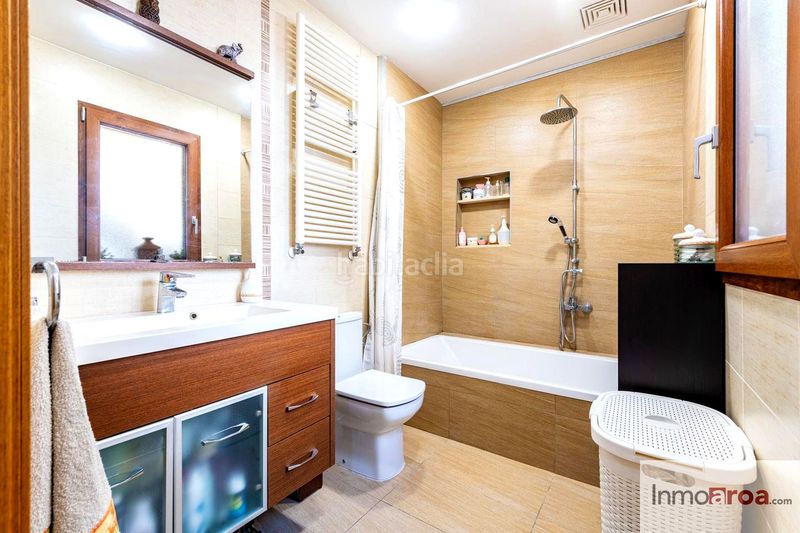 Foto f01c75f5-f82b-4ba9-8bd9-408de0642e7a. Casa a Centro Bétera