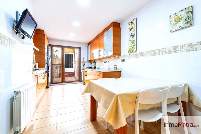 Foto f02b2830-d7c2-4197-87b0-13a3ca572eb3. Casa a Centro Bétera