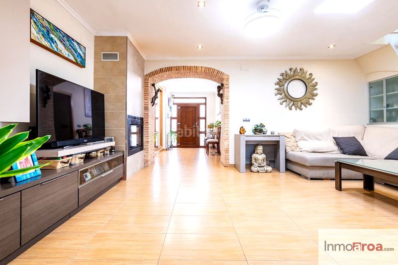 Foto ffcf4ff7-7a56-49b6-aaeb-2d76796cdf9e. Casa a Centro Bétera