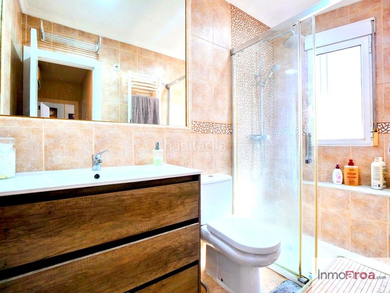 Foto a1bd3289-26ea-4d06-be32-dc95aedcb397. Casa amb aparcament piscina a Gilet
