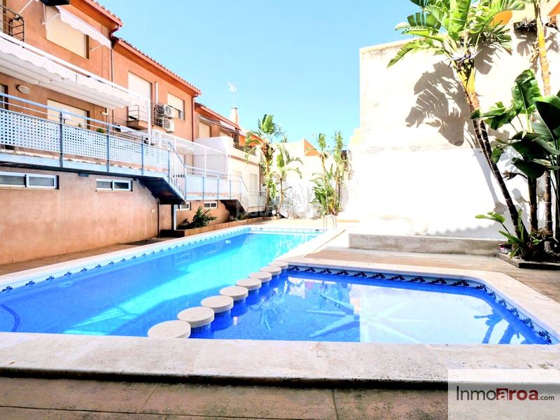 Foto b453fbea-1c89-4479-be53-7b96a4826000. Casa amb aparcament piscina a Gilet