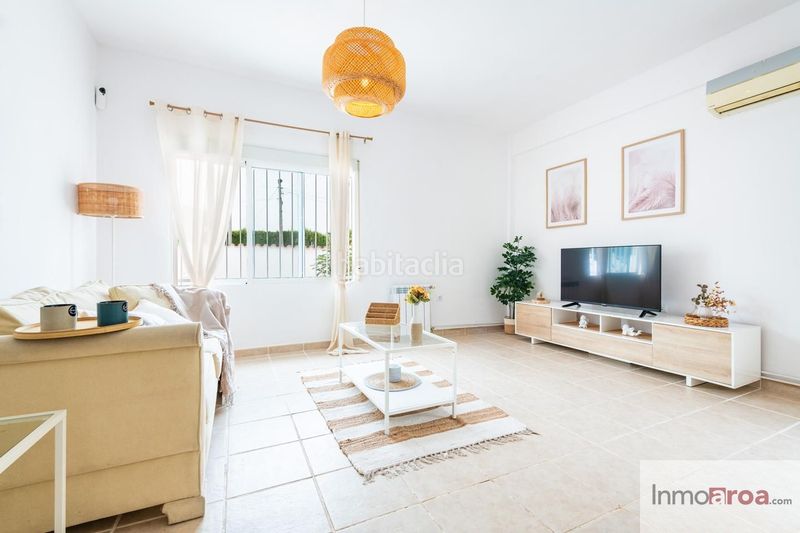 Foto c4e84740-c236-49b1-a06a-29142eeb6040. Casa amb calefacció piscina a El Carme-Sant Agustí-Bonavista Eliana (l´)