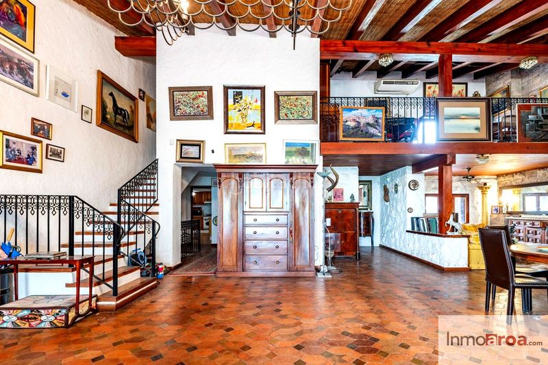 Foto 6eefe30f-28a5-4ee2-b2bd-423f3763f541. Maison avec piscine dans Los Pinares-La Masia Bétera