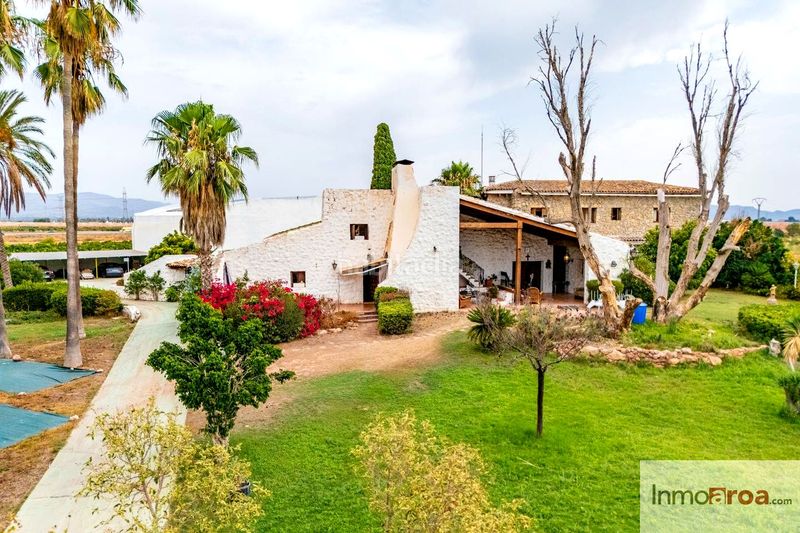 Foto 785039d8-101a-45aa-8264-5107e6aa028d. Maison avec piscine dans Los Pinares-La Masia Bétera