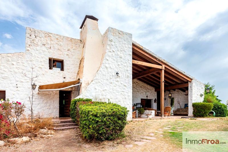 Foto cf28685b-b2e6-4efa-b437-d5af32278746. Maison avec piscine dans Los Pinares-La Masia Bétera