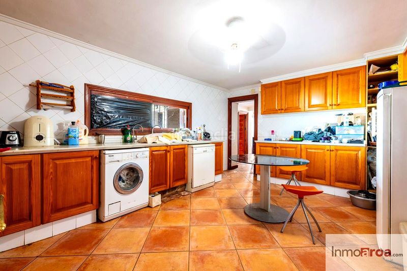 Foto ec046526-0d5f-4ac6-83a8-2c5459662386. Maison avec piscine dans Los Pinares-La Masia Bétera