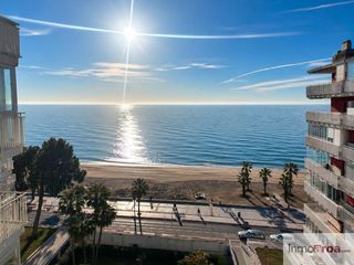 Rent Flat  Avenida ferrandis salvador. Alquiler en benicasim para todo el año con vistas al mar