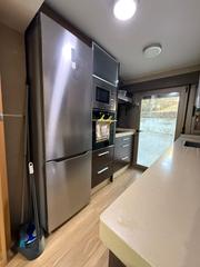 Location Appartement  Calle loja 34. Piso amueblado para entrar a vivir !!!