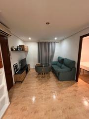 Alquiler Piso en Calle niebla 7. Piso amueblado listo para entrar a vivir !!!
