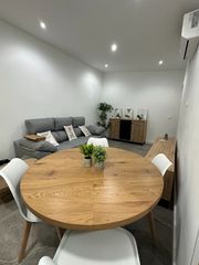 Location Appartement à Calle solares san rafael 18. Vivienda reformada para entrar
