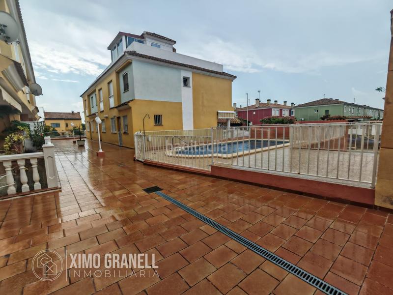 Foto fb5edf25-f1b1-4999-9177-76f47d5ee06f. Casa bajada de precio!! magnifico adosado con piscina y plaza de garaje en Moncofa