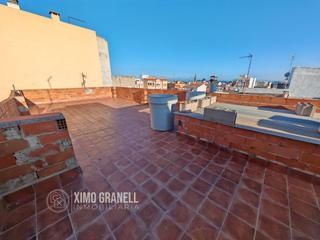 Casa a Vall d´Uixó (la). Vivienda unifamiliar en construccion distribuida en tres plantas