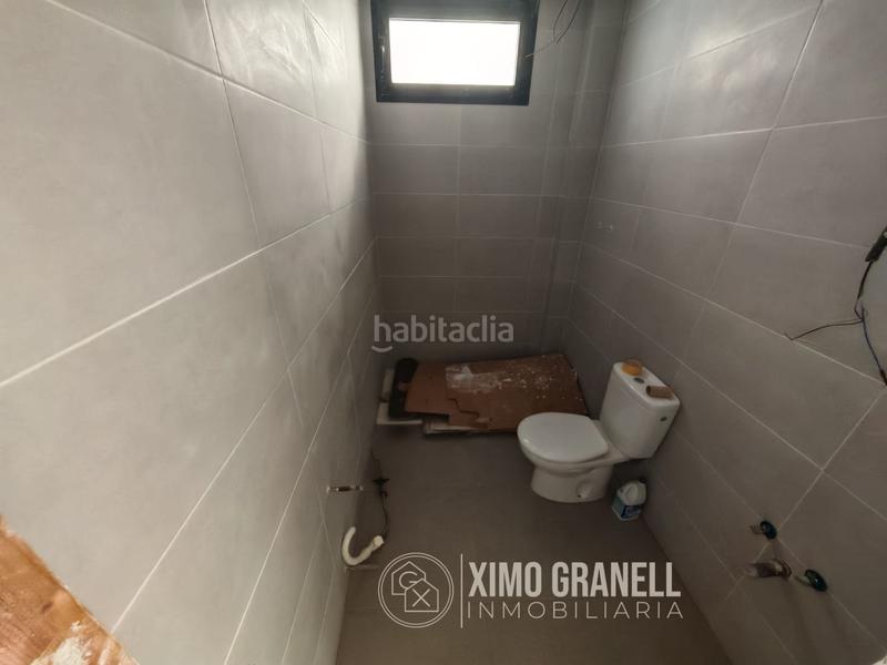 Foto 3a5f1cca-facf-4862-a0db-1bf48ac8ff9c. Casa vivienda unifamiliar en el poligono iii de la vall duixó con garaje, patio, buhardilla y gran terraza en Vall d´Uixó (la)