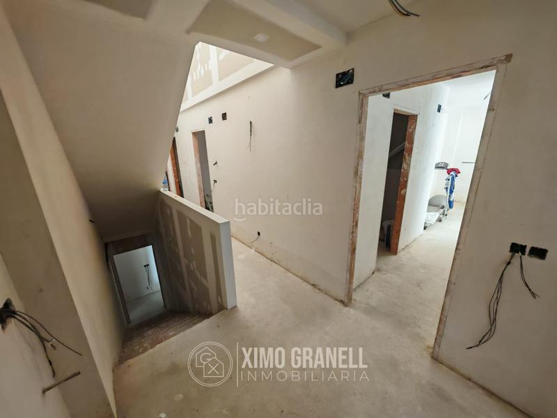 Foto 54b31e24-9816-485e-aa98-4b445b5fa3a7. Casa vivienda unifamiliar en el poligono iii de la vall duixó con garaje, patio, buhardilla y gran terraza en Vall d´Uixó (la)