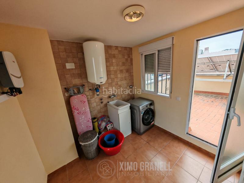 Foto 01a04dda-c243-495b-afd0-1a6c92a2ba98. Casa  de tres plantas en la zona del angel con jardín, garaje y dos terrazas. en Vall d´Uixó (la)