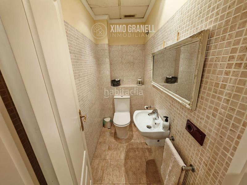 Foto eb4362ce-934a-44aa-a3bf-4f9229d73020. Casa  de tres plantas en la zona del angel con jardín, garaje y dos terrazas. en Vall d´Uixó (la)