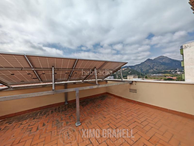 Foto fc558e9a-069c-46ec-bda7-31bd7fa913b0. Casa  de tres plantas en la zona del angel con jardín, garaje y dos terrazas. en Vall d´Uixó (la)