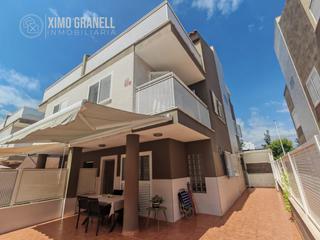 Casa a schiera in Moncófar Playa. Casa adosada en la playa de moncofa con patio, garaje, terraza y