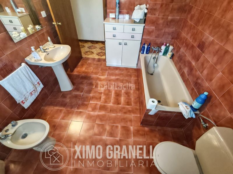 Foto f1caff19-f750-44de-a953-f71a8ca519d2. Masia amb piscina a Borriol