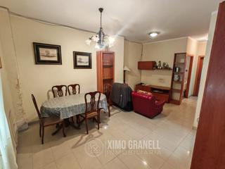 Appartement à Vall d´Uixó (la). Planta baja esquinera de dos habitaciones y un baño en zona cent