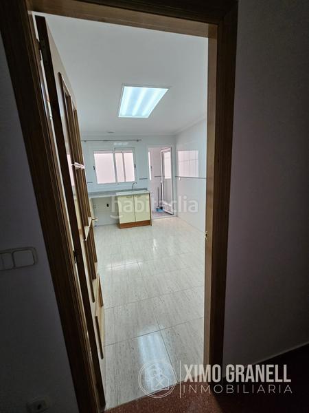 Foto 4a4efd0e-e9bd-433f-9d3e-ef3f264f9fb5. Piso  de tres habitaciones y dos baños en Buñol