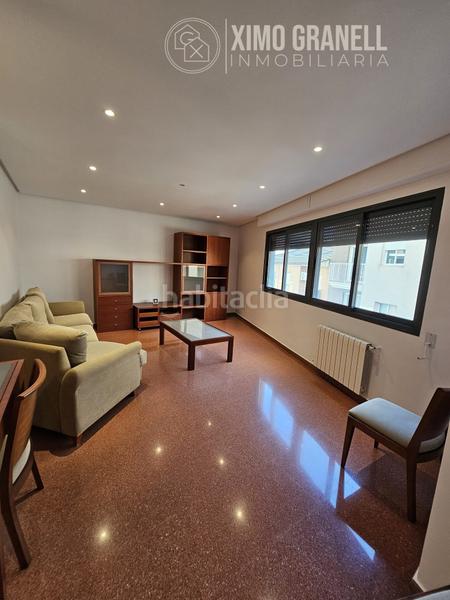 Foto efae0c90-0088-42ed-ae46-2c770e364d04. Piso  de tres habitaciones y dos baños en Buñol