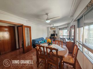 Etagenwohnung in Vall d´Uixó (la). Piso exterior esquinero de cuatro habitaciones con un baño y un