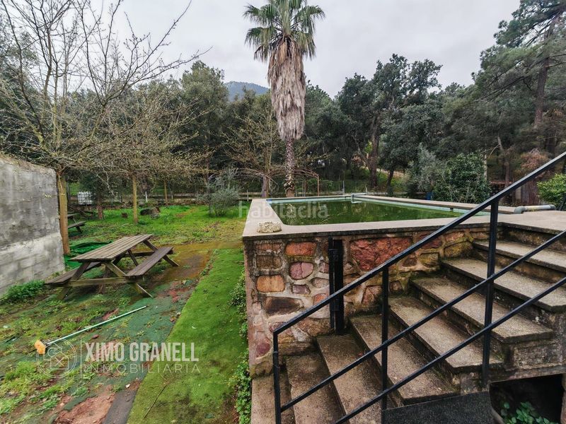 Foto c3418fc5-0e75-41ec-9fa5-7bdd942c03b6. Casa amb piscina a Artana