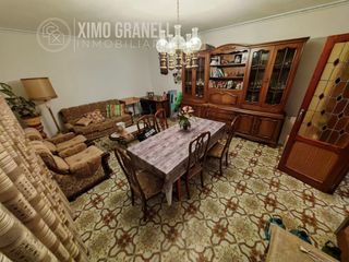 Casa a Vall d´Uixó (la). Casa grande en el barrio carbonaire de la vall duixó con patio i
