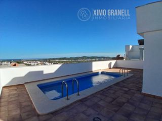 Appartement à Vall d´Uixó (la). Piso de cuatro habitaciones y dos baños en el polígono iii de la