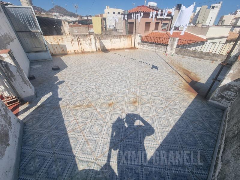 Foto 2d922570-c274-421f-bb93-30553e7b23a8. Casa magnífica casa esquinera en el roser con garaje y dos terrazas en Vall d´Uixó (la)