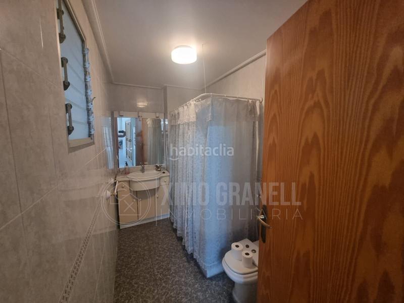 Foto d0f6c385-df1b-4fbe-a689-99fcea2031a2. Casa magnífica casa esquinera en el roser con garaje y dos terrazas en Vall d´Uixó (la)