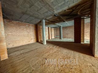 Local Comercial a Vall d´Uixó (la). Local ideal para estalecer tu nuevo negocio en poligono iii