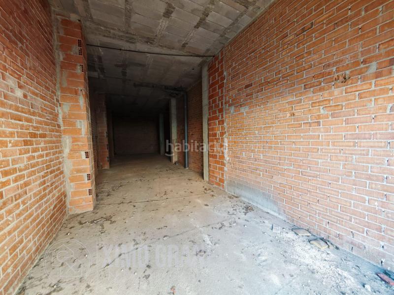 Foto 8068b614-14db-4468-91f4-d492a3216fc2. Local comercial local ideal para estalecer tu nuevo negocio en poligono iii en Vall d´Uixó (la)