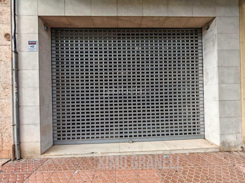 Foto 0ef15d32-d6d6-448f-bbcf-3bbf252a9ccf. Local comercial  en poligono iii de la vall duixó en Vall d´Uixó (la)